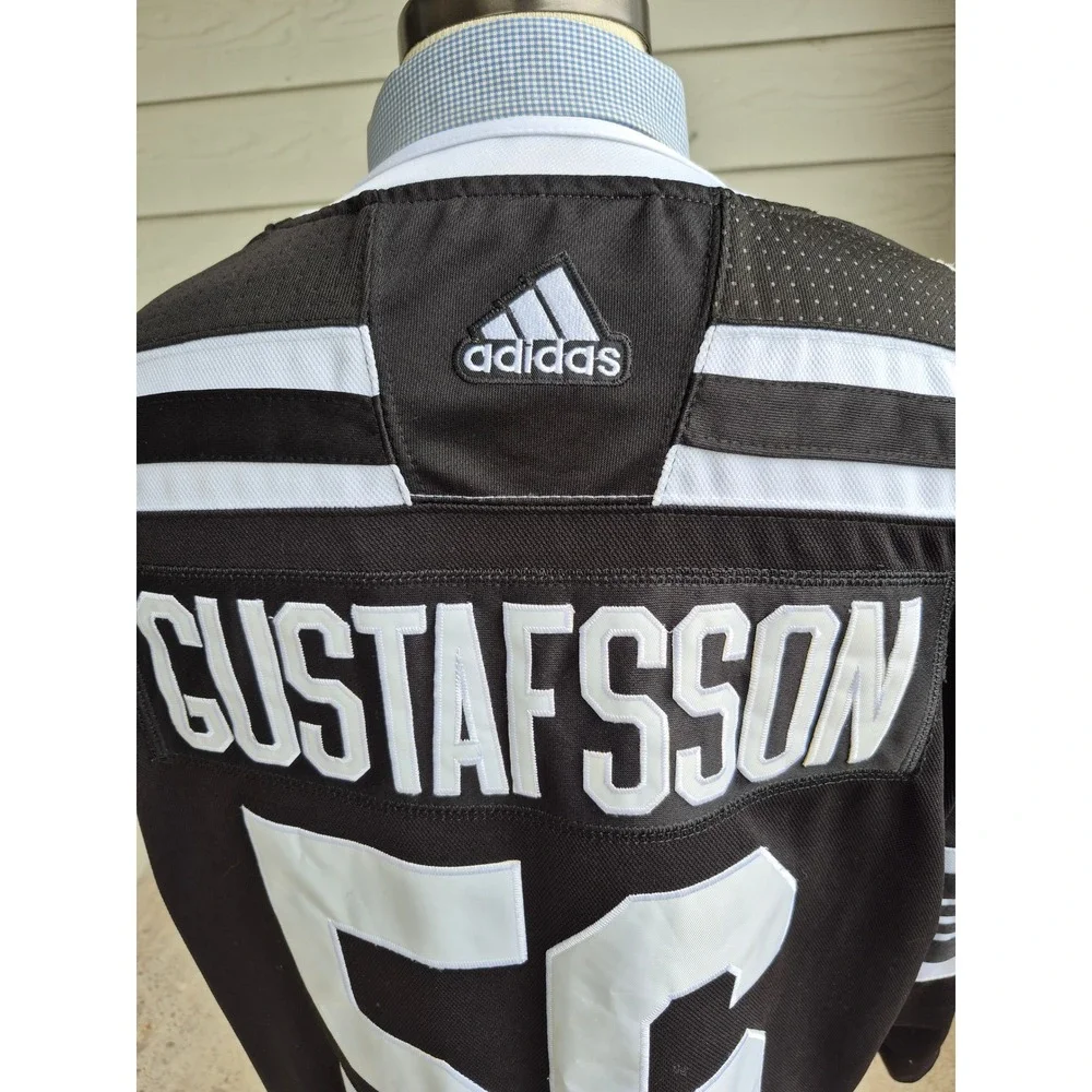 Chicago Blackhawks NHL Jersey Black White 2019 Gustafsson Winter Classic Mens 56